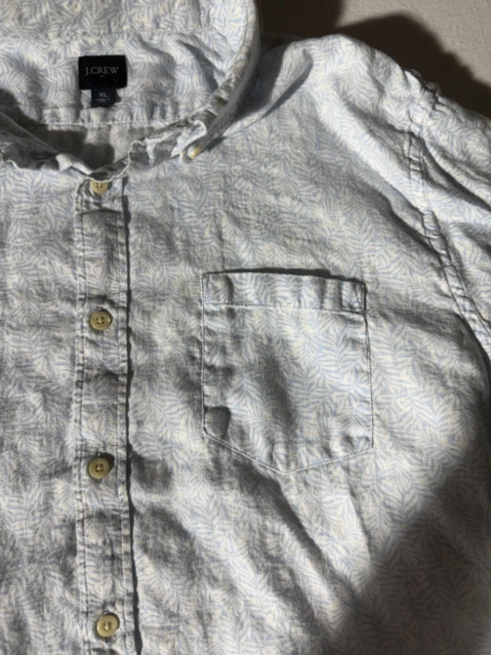 J.Crew Men’s XL Lightweight Linen Blend Leaf Print Short Sleeve Button-Up Shirt